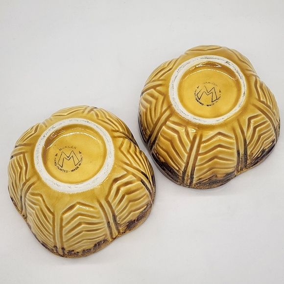 2 Vintage Mancer Hand Painted Bowls Made in Italy Yellow and Brown - Picture 3 of 5